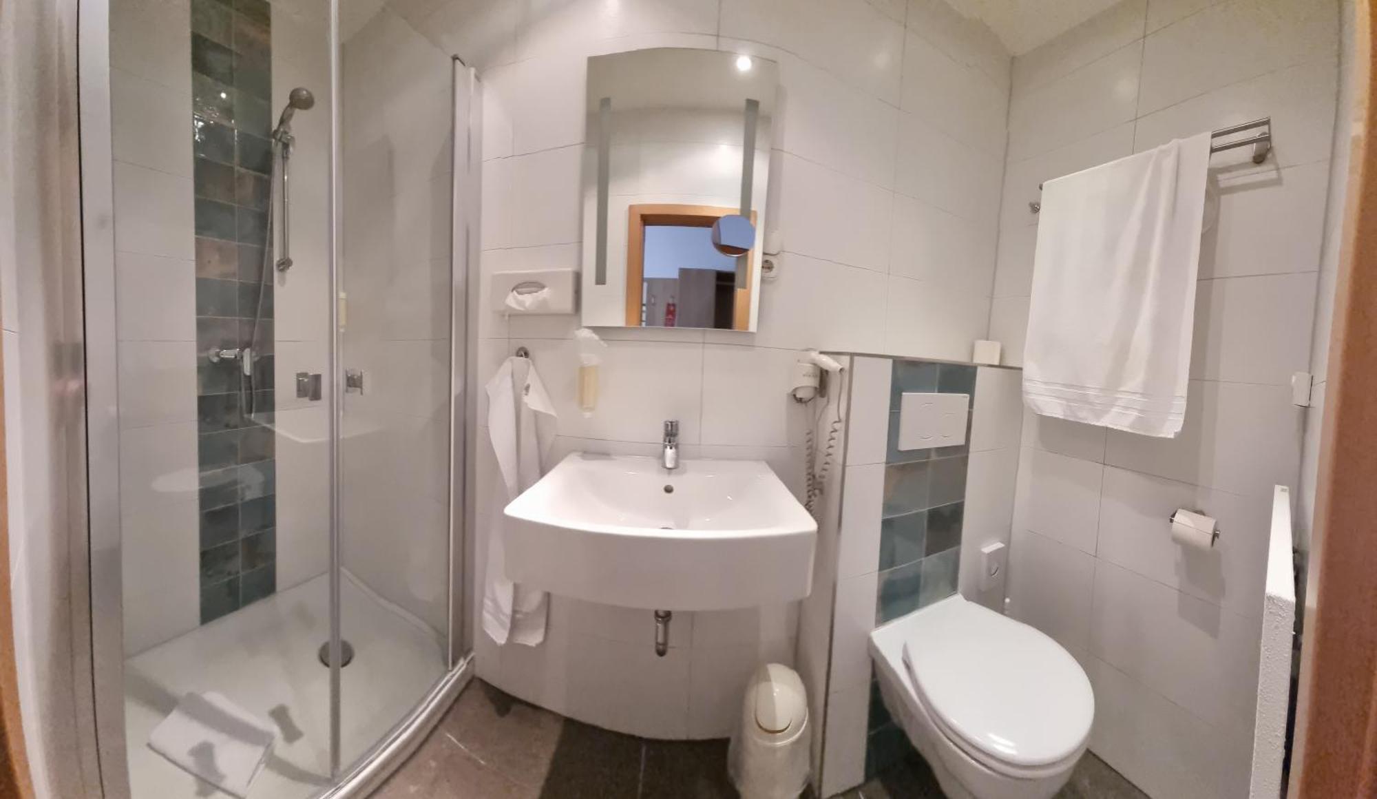 Kraeuterhotel & Restaurant Heidejaeger Mulmshorn Kültér fotó