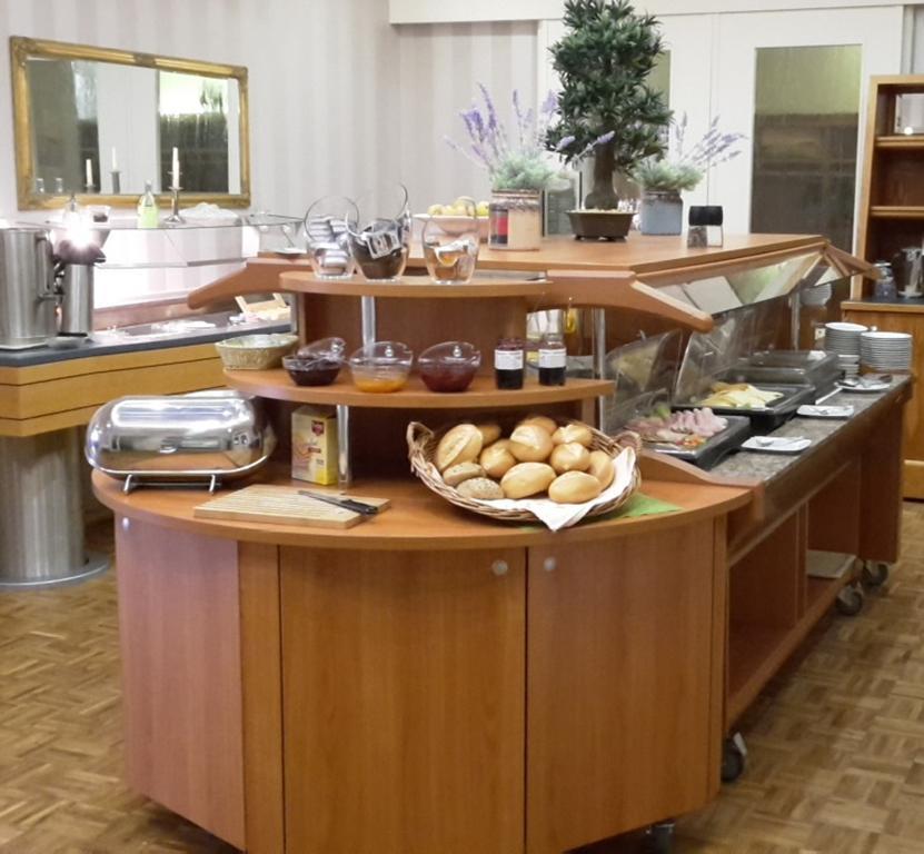 Kraeuterhotel & Restaurant Heidejaeger Mulmshorn Kültér fotó